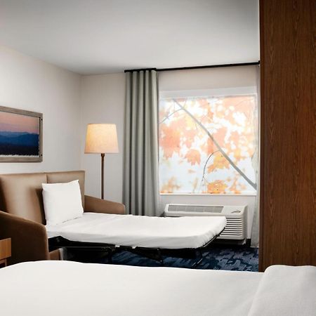 Fairfield By Marriott Inn & Suites Chino Exteriör bild