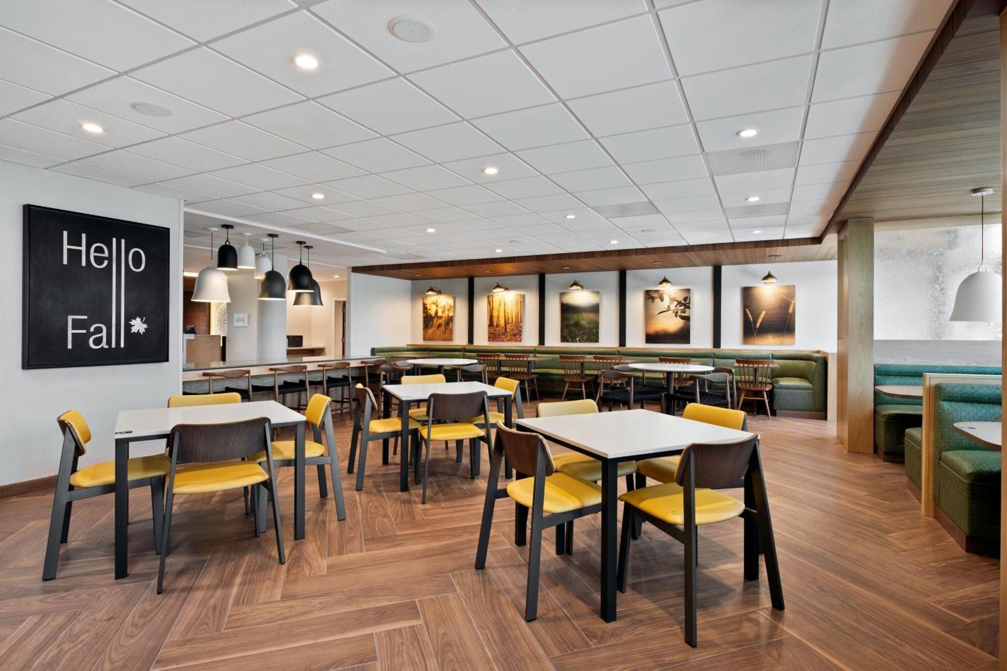 Fairfield By Marriott Inn & Suites Chino Exteriör bild